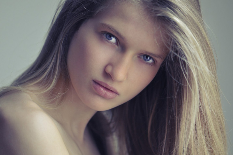 Photo of model Alice Lucken - ID 345859