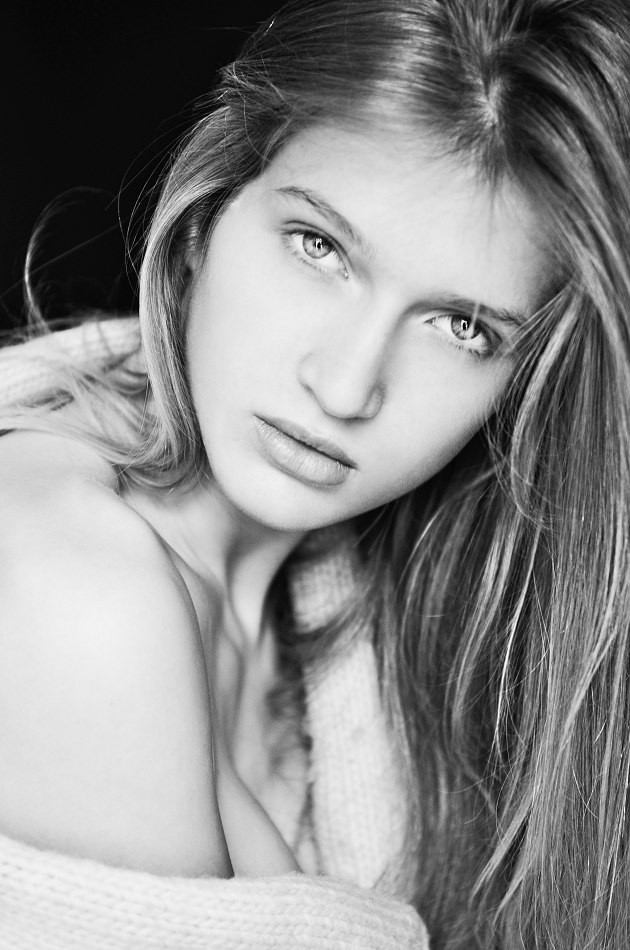 Photo of model Alice Lucken - ID 345861