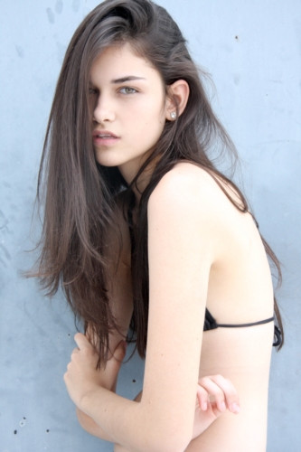 Photo of model Isabella Melo - ID 348198