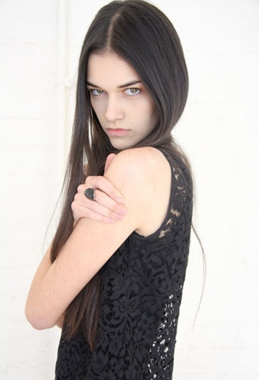 Photo of model Isabella Melo - ID 348207