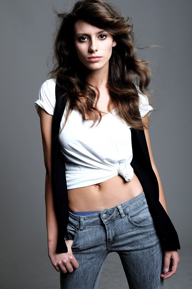 Photo of model Alejandra Guilmant - ID 349297