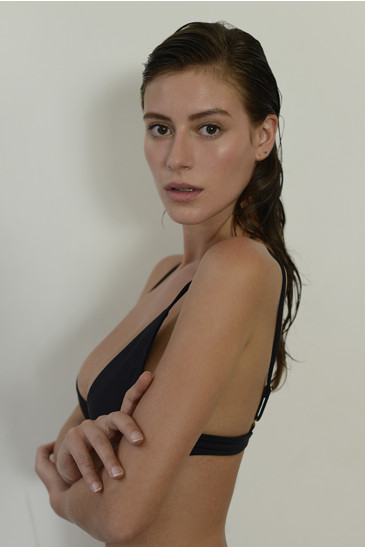 Photo of model Alejandra Guilmant - ID 676224