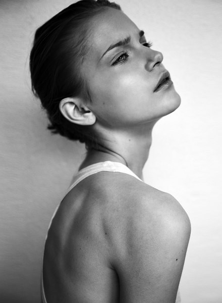 Photo of model Anna Millonig - ID 348641