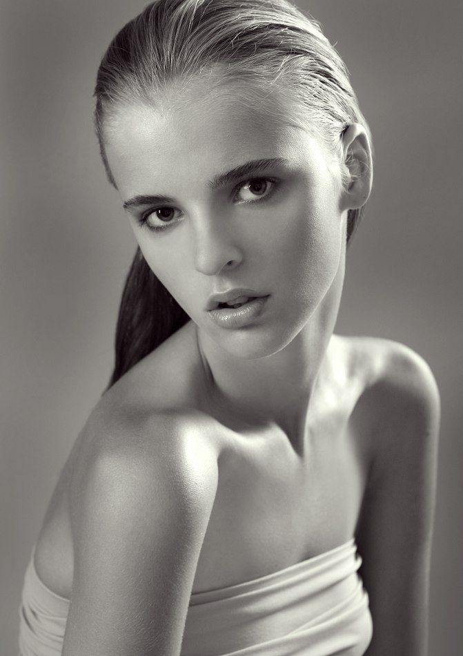 Photo of model Zuzana Gredecka - ID 349470