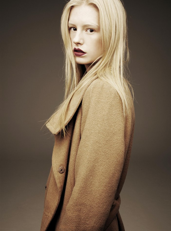 Photo of fashion model Alice Cornish - ID 349971 | Models | The FMD
