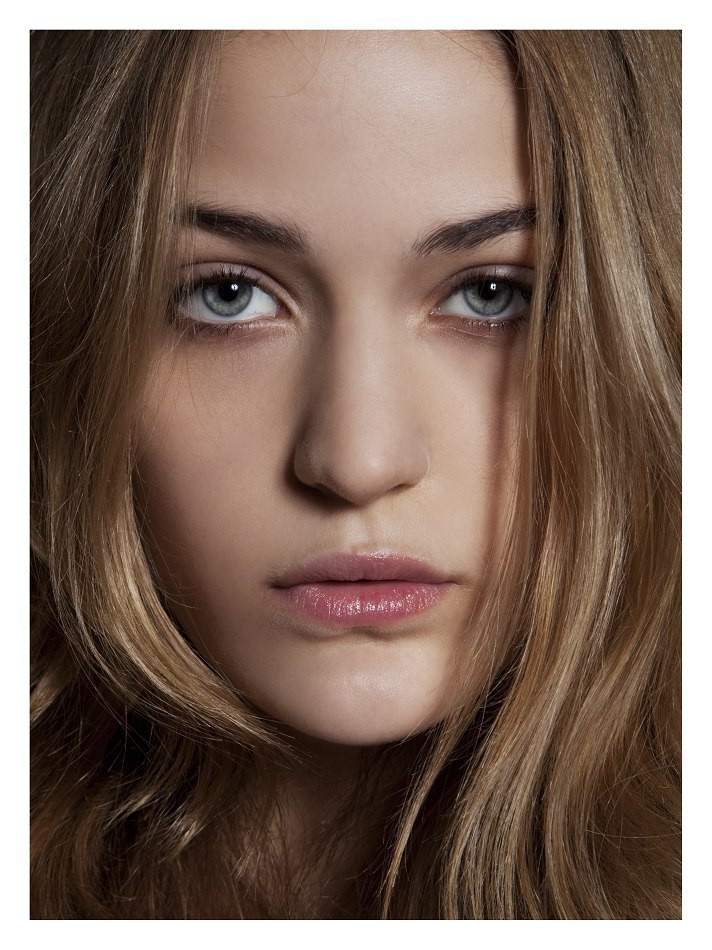 Photo of model Monica Jablonczky - ID 370865