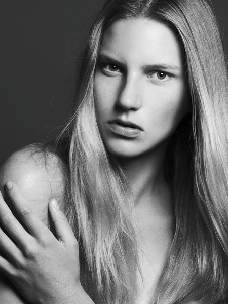 Photo of model Janessa Dornstauder - ID 350058