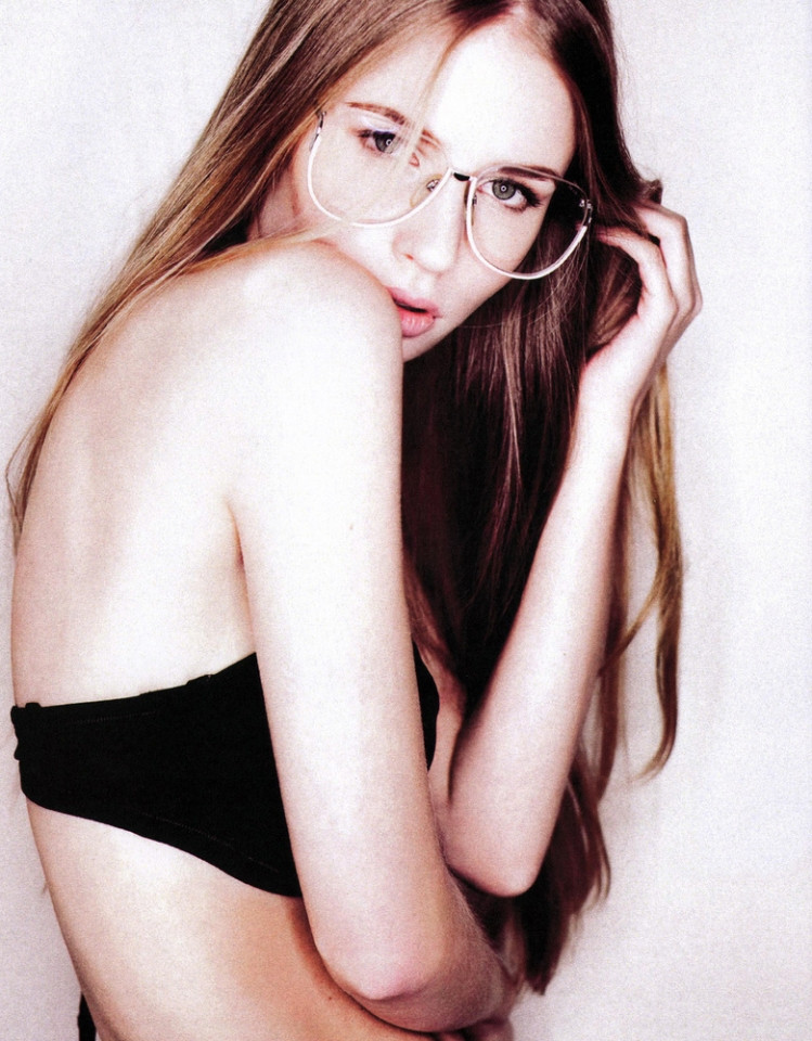 Photo of model Vanessa Chromik - ID 350564