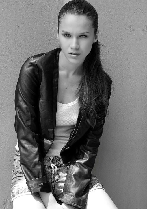 Photo of model Cássia Souza - ID 350450
