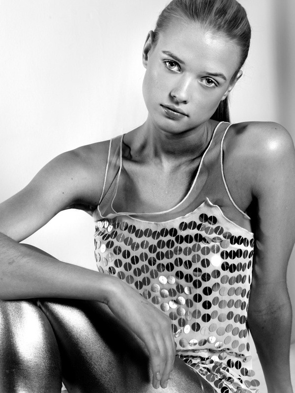 Photo of model Natasha Lisova - ID 360476