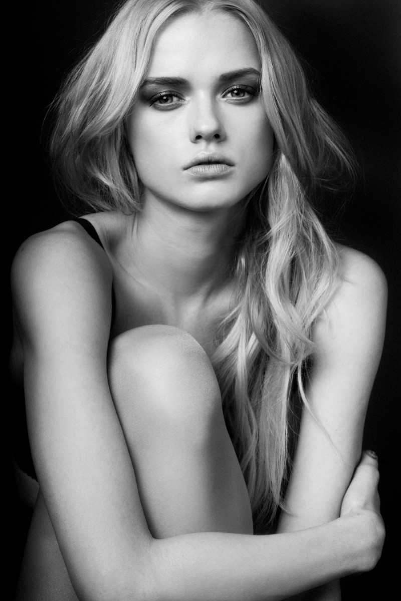 Photo of model Natasha Lisova - ID 388193