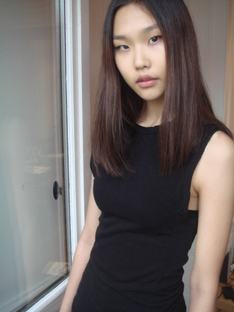 Photo of model Hee Hyun Park - ID 352878