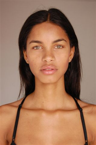 Photo of model Daiane Sodré - ID 353131