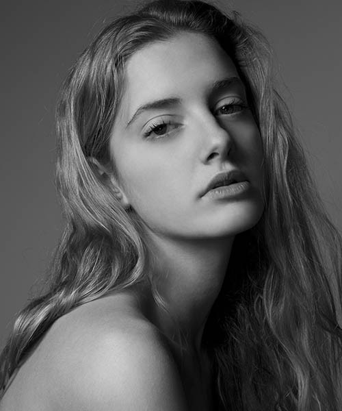 Photo of model Anna Castro - ID 354940