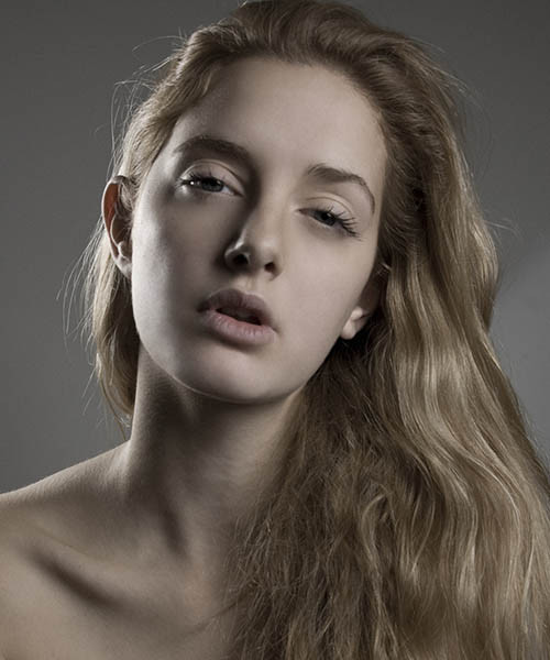 Photo of model Anna Castro - ID 354943