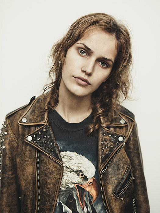 Photo of model Karolina Waz - ID 356152