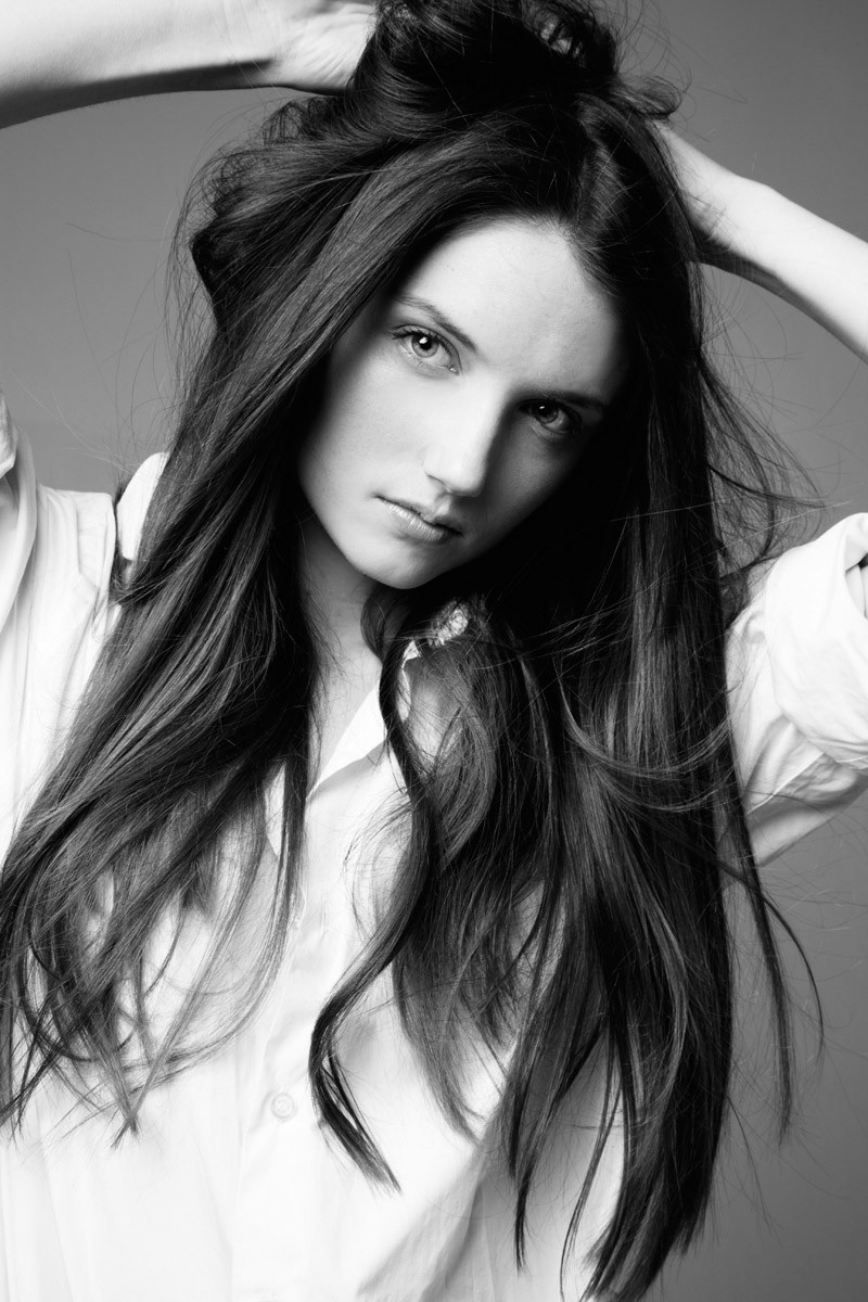 Photo of model Caitlin Dobson - ID 357740