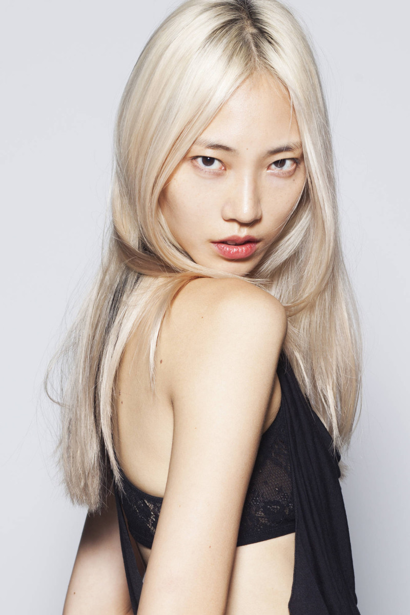 Photo of model Soo Joo Park - ID 697196