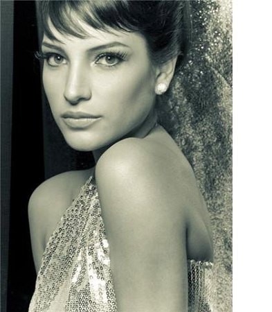 Photo of model Claudia Oliveira - ID 360193