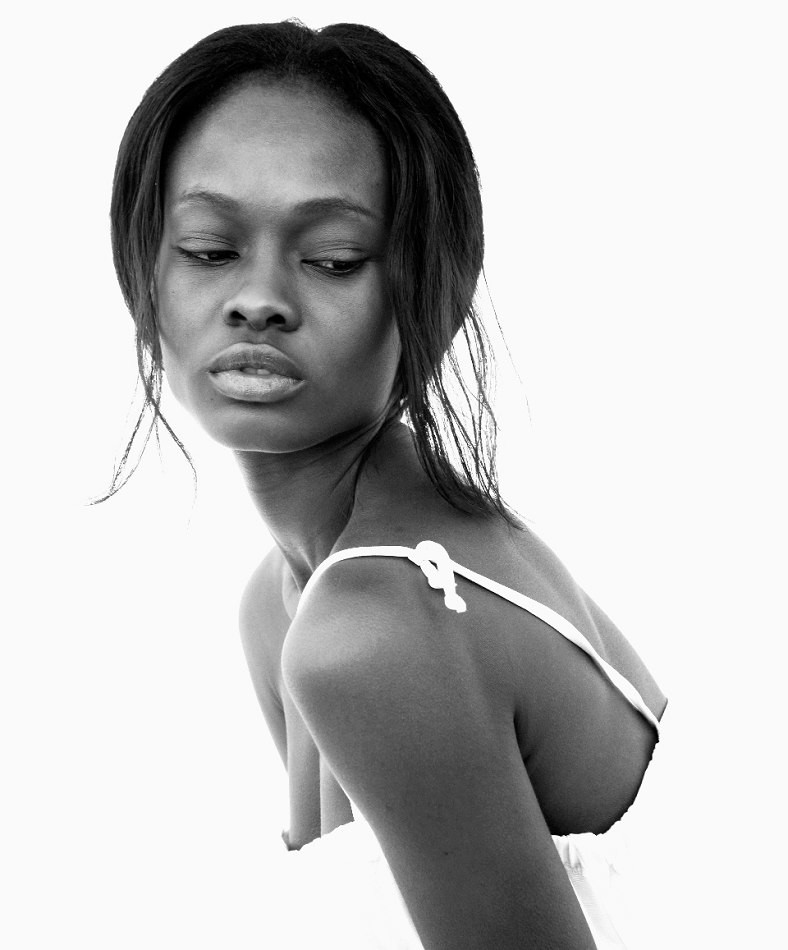 Photo of model Adeola Ariyo - ID 359587