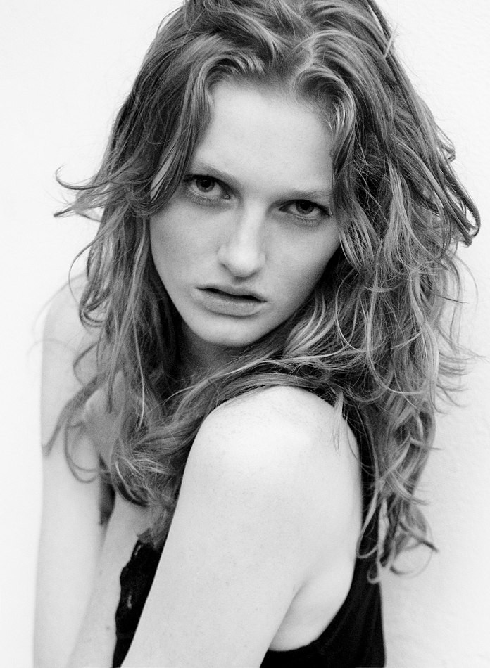 Photo of model Aine O\'Gorman - ID 361271
