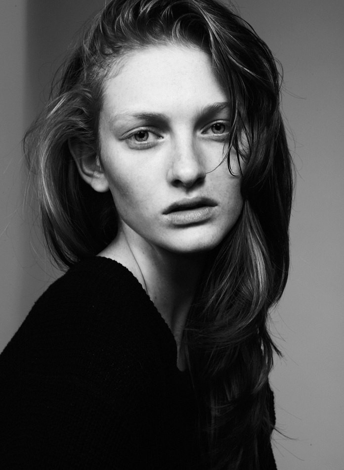 Photo of model Aine O\'Gorman - ID 361275