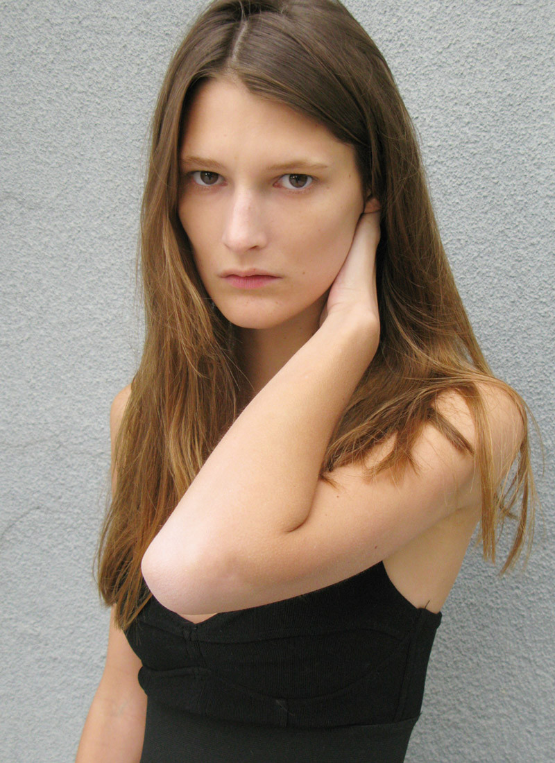 Photo of model Marie Piovesan - ID 363217