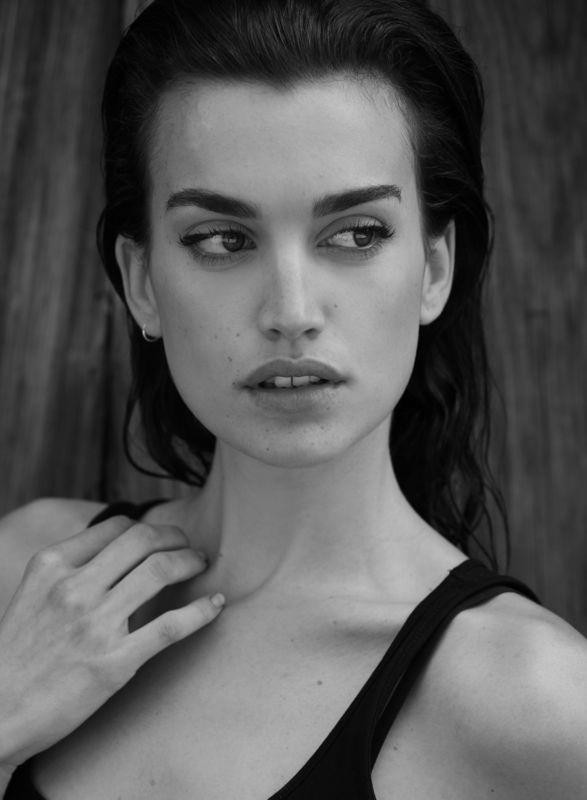 Photo of model Carolina Mejias - ID 401977