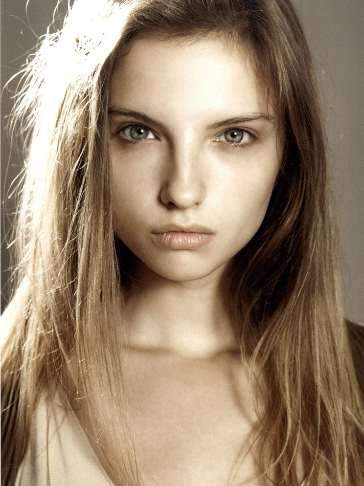 Photo of model Appoline Rozhdestvenska - ID 366083