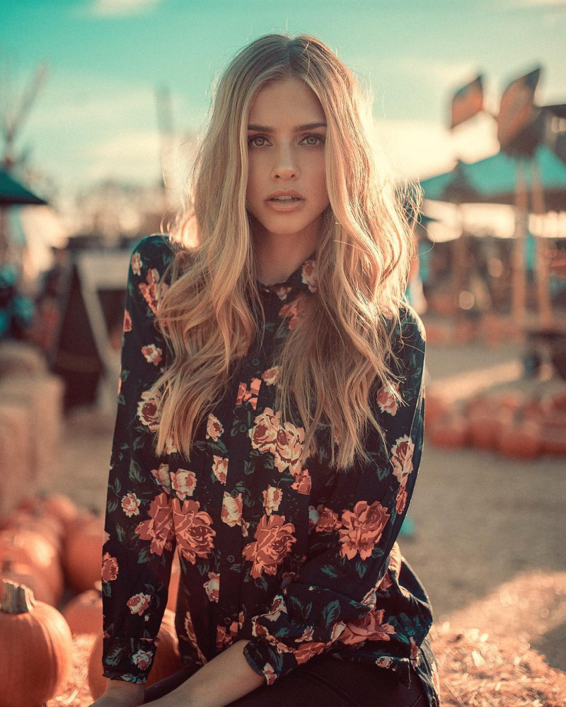 Photo of model Marina Laswick - ID 640334