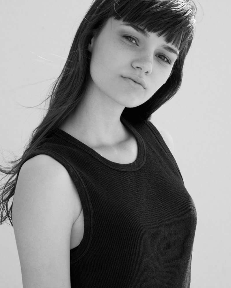 Photo of model Andrea Ojdanic - ID 379136