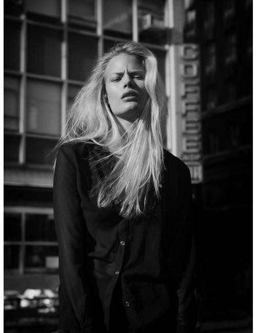 Photo of model Alena Blohm - ID 369744