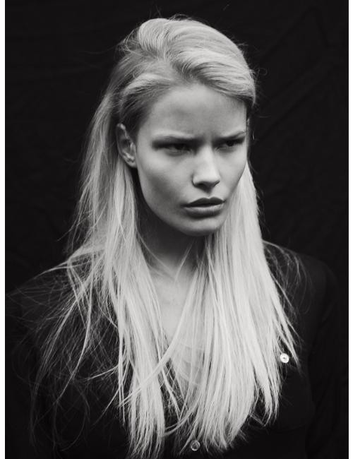 Photo of model Alena Blohm - ID 369764