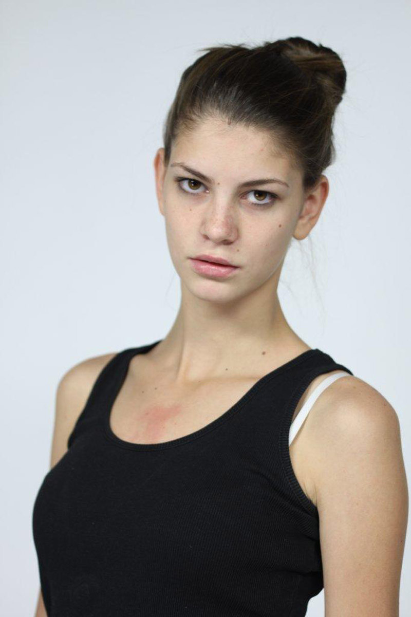 Photo of model Laura Giurcanu - ID 370236