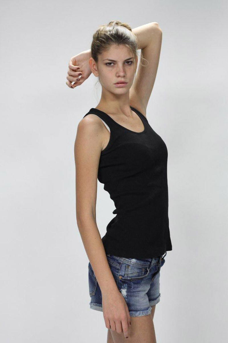 Photo of model Laura Giurcanu - ID 370239