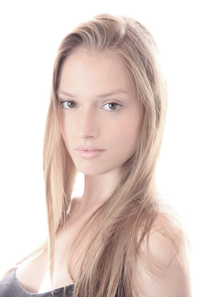 Photo of model Erika Palkovicova - ID 371238