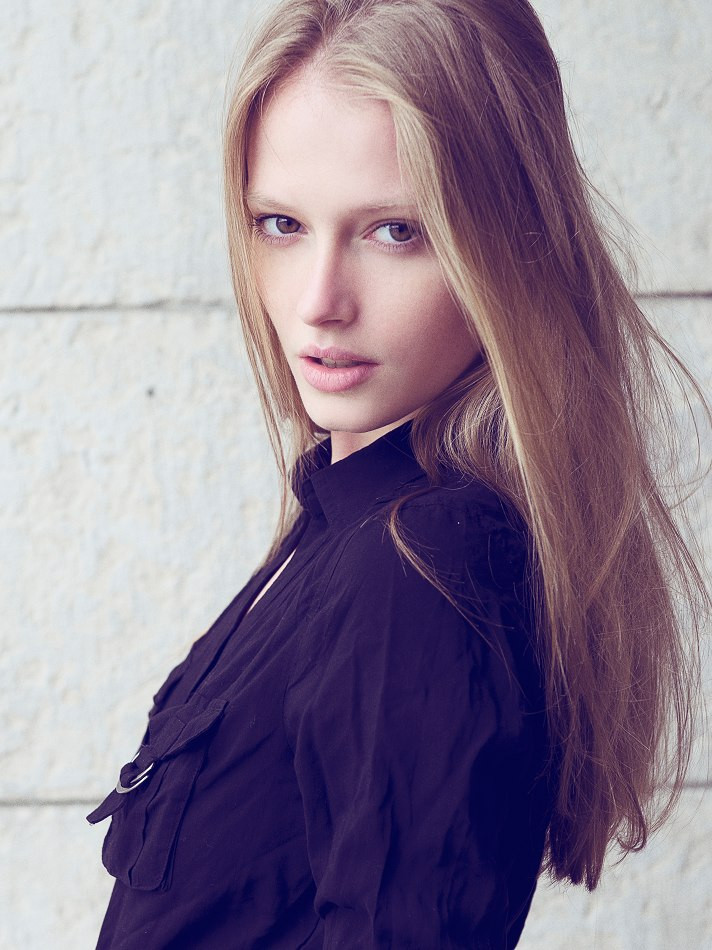 Photo of model Erika Palkovicova - ID 371240