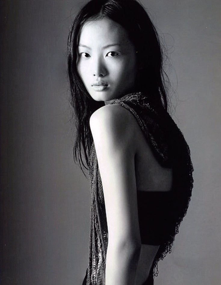 Photo of model Samantha Xu - ID 370420