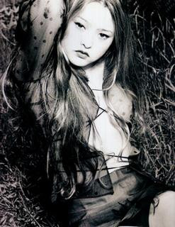 Photo of model Devon Aoki - ID 40029