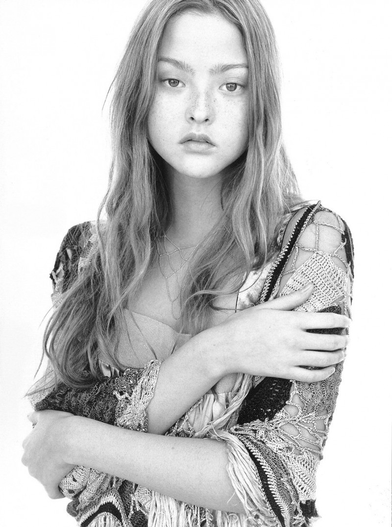 Photo of model Devon Aoki - ID 40183