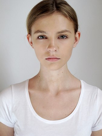 Photo of model Karolina Tolkachova - ID 370735