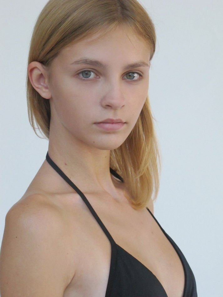Photo of model Karolina Tolkachova - ID 370737