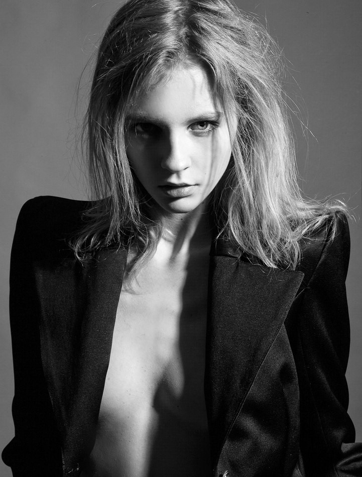 Photo of model Karolina Tolkachova - ID 370761