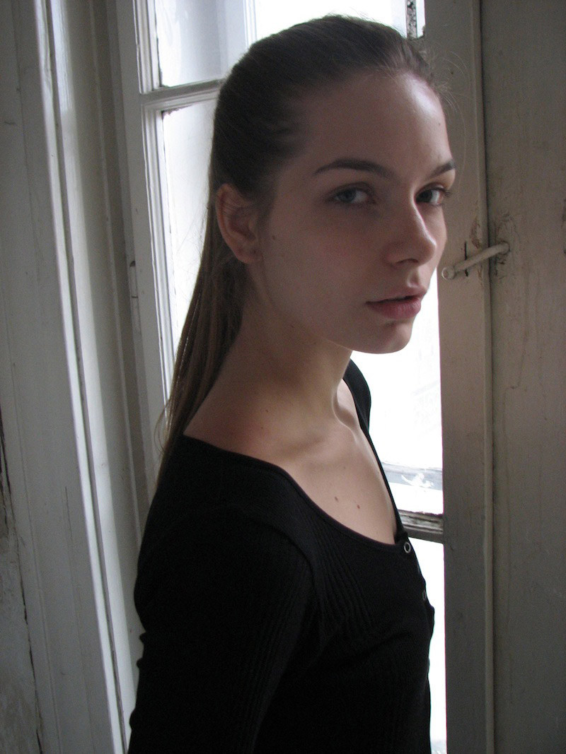 Photo of model Lisa Budavari - ID 371012
