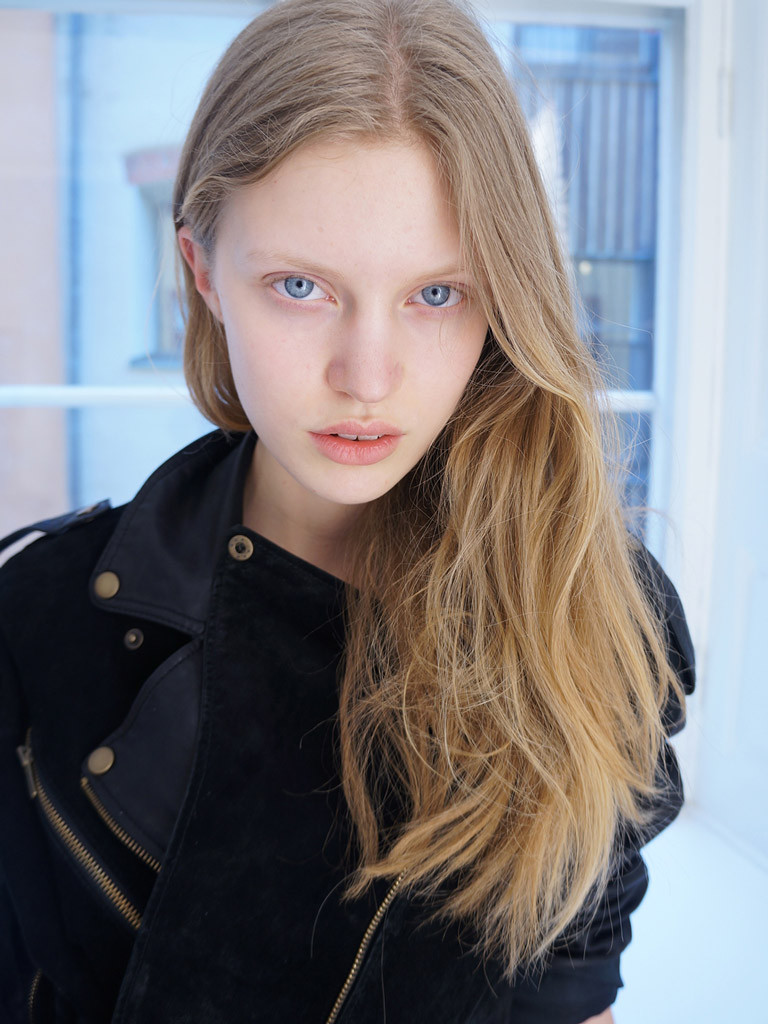 Photo of model Elsa Brisinger - ID 429564