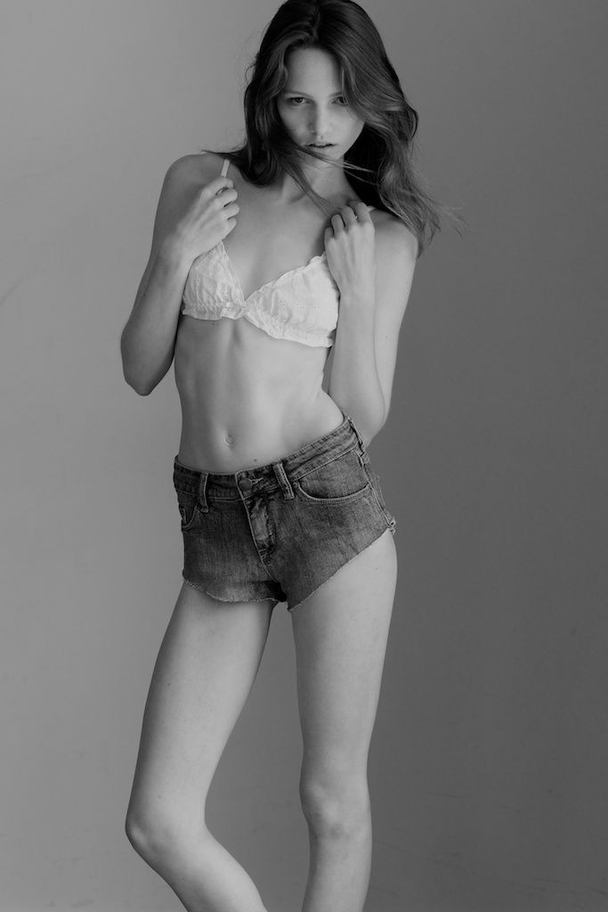 Photo of model Lindsay Byard - ID 372901