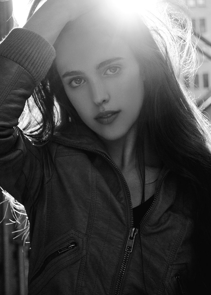 Photo of model Margaret Qualley - ID 373206
