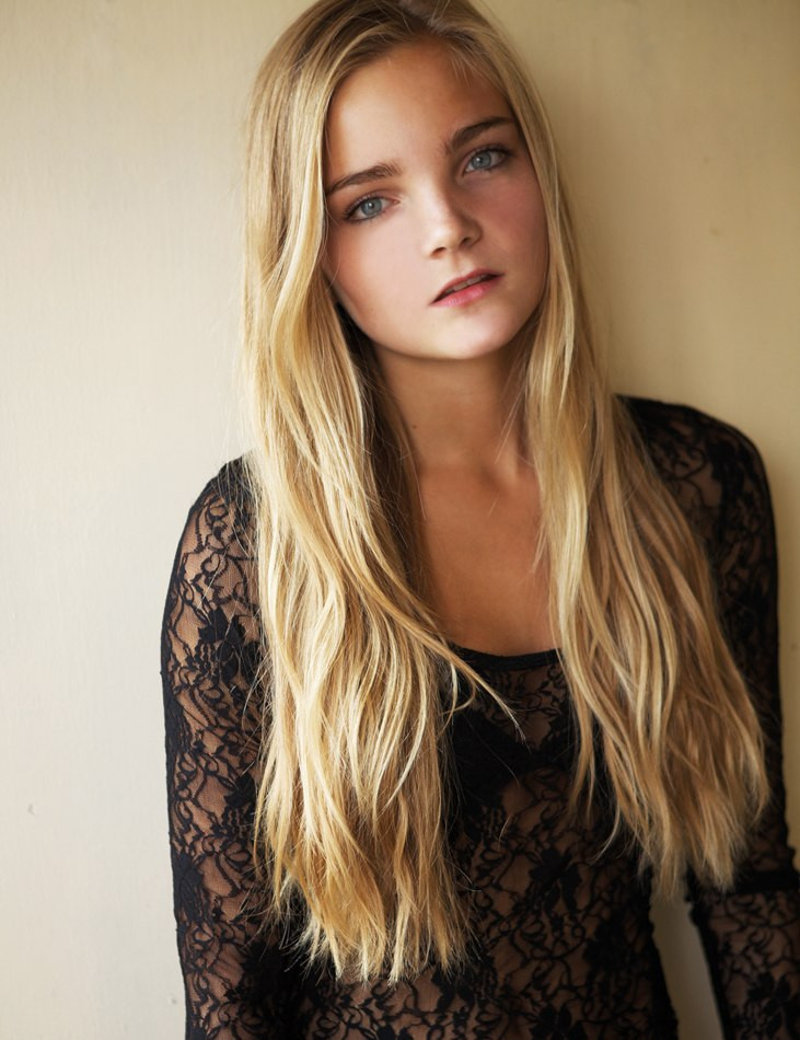 Photo of model Amalie Kardyb - ID 374702