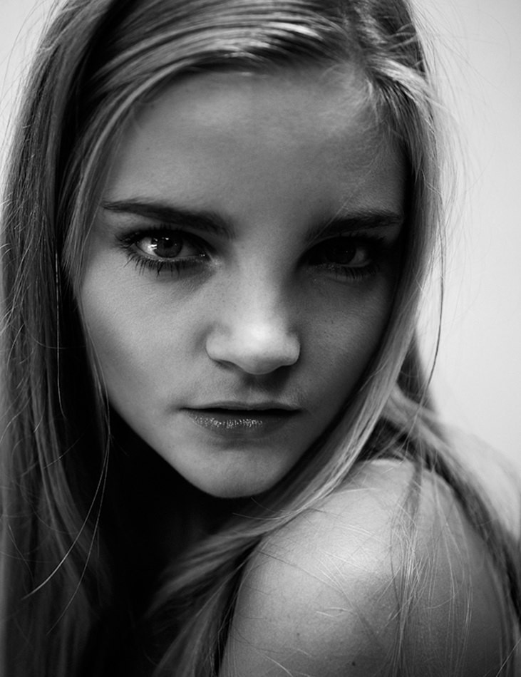 Photo of model Amalie Kardyb - ID 374710