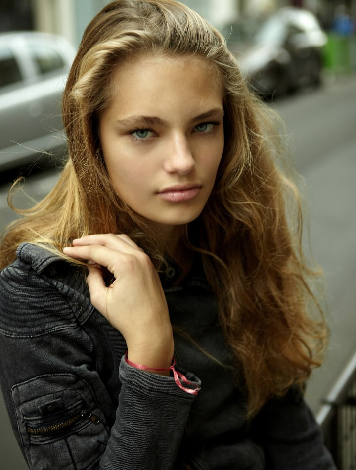 Photo of model Anna Mila Guyenz - ID 375414